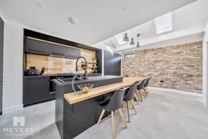 Photo 21- click for photo gallery